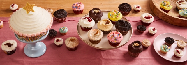 Cupcakes & Selection Boxes